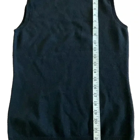 Burberry Womens Gorgeous Pure Cashmere Sweater Vest Black Size Small from Italy - Picture 4 of 5
